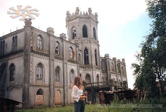 Палац Терещенків в селі Червоне на Житомирщині Палац Терещенків в селі Червоне на Житомирщині
