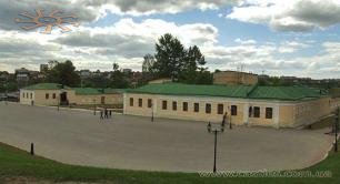 Конний двір.