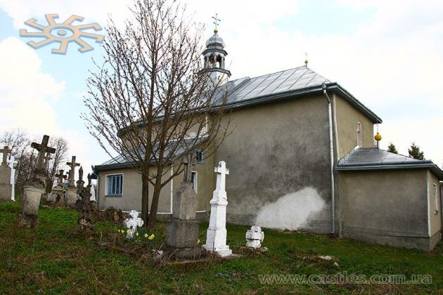 Оборонна церква в селі Жабиня