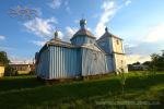 Церква у селі Комарів