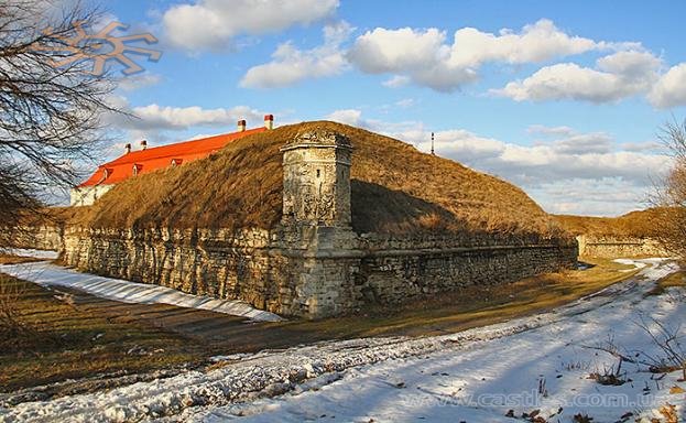 Замок у Золочеві. Золочівська фортеця