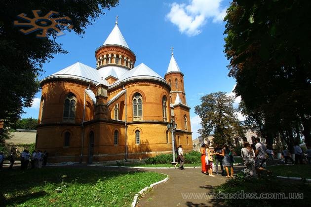 Чернівці - Вірменська церква