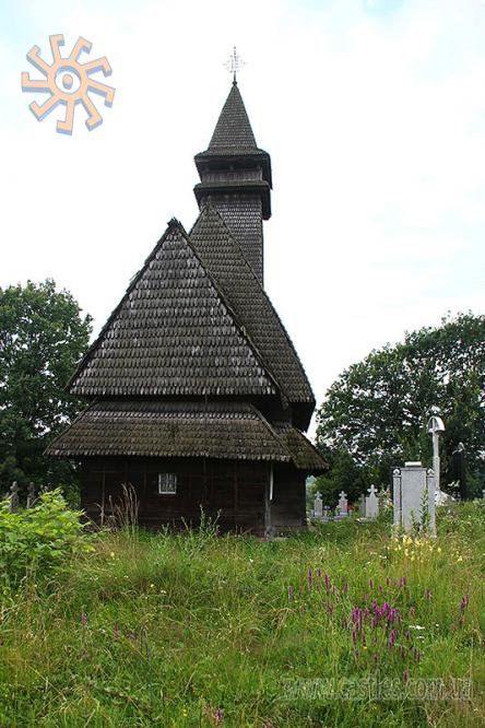 Biserica de lemn, construită în 1428. Apșa de Mijloc