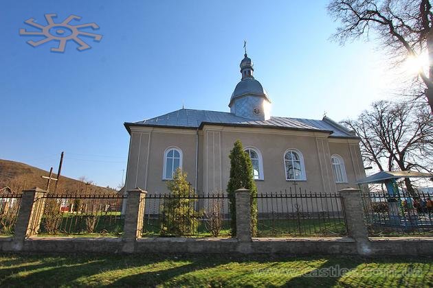Михайлівська церква (1854) у Шипівцях у квітні 2017 р.