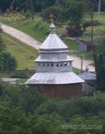 Михайлівська церква в Острині. Дзвіниця