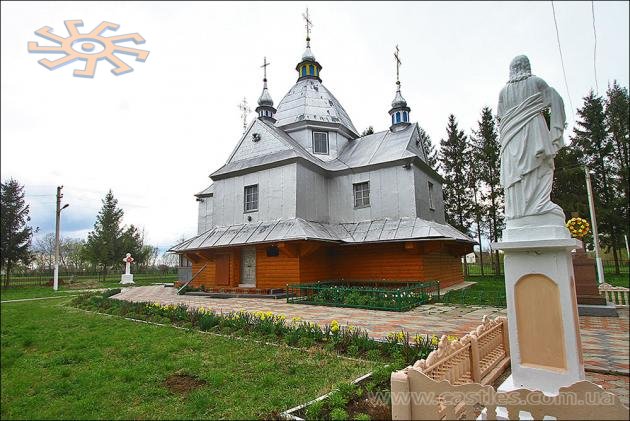 Борщів на Снятинщині. Михайлівська церква