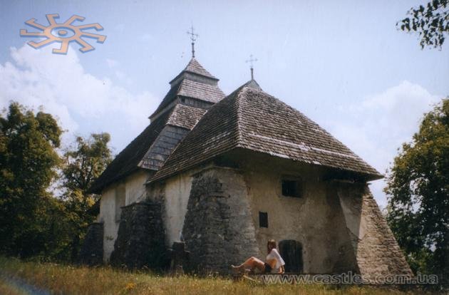 Старовинна церква в Чесниках на Рогатинщині Cześniki