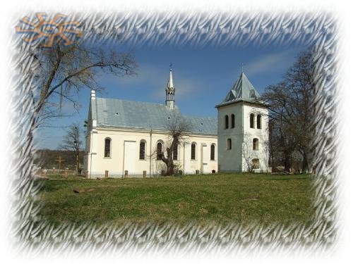 Костел в Чишках, квітень 2007 р.