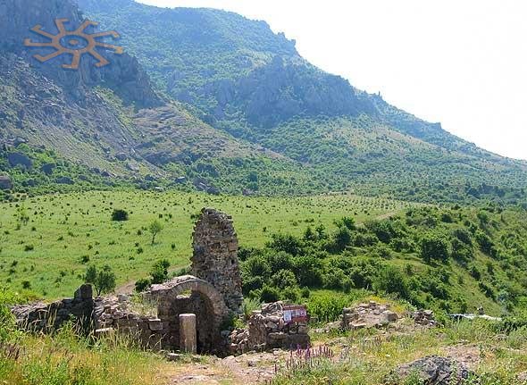 The view on the ruins. June-2005