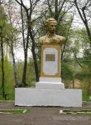 Пам'ятник письменнику Георгію Асакі (1788-1869)
