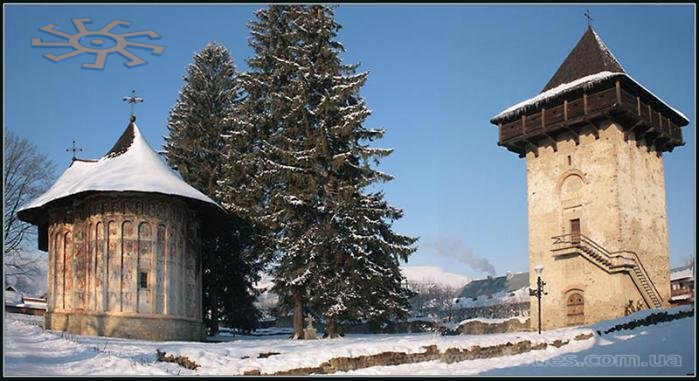 Монастир ранком 5 січня 2008 року.