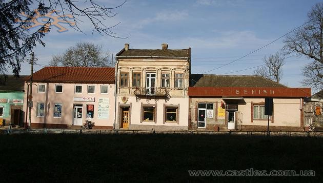 Монастириська. Залишки ринкової забудови. Фото від 20 листопада 2009 р.