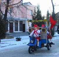 Моторизовані піонери.