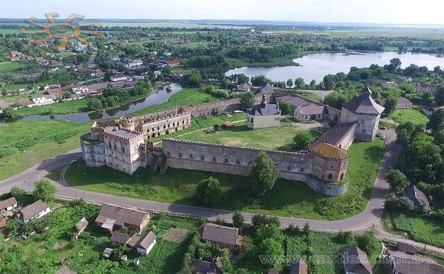 Меджибізька фортеця, 18 червня 2016 р. Політ над замком нашим дроном.